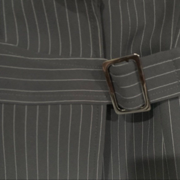Tahari Arthur S. Levine Striped Belt Blazer - Picture 4 of 8